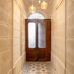 Melita Breeze House
