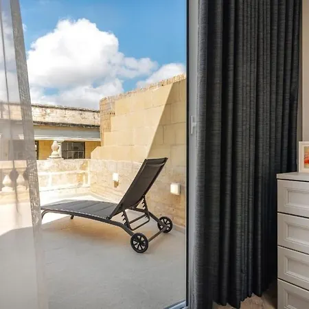 בית הארחה Melita Breeze House 3*