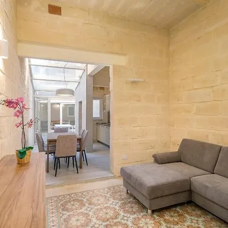 Melita Breeze House 3* Σλιέμα