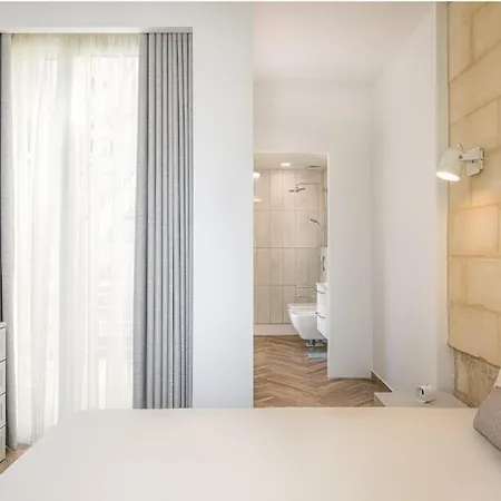 Πανσιόν Melita Breeze House